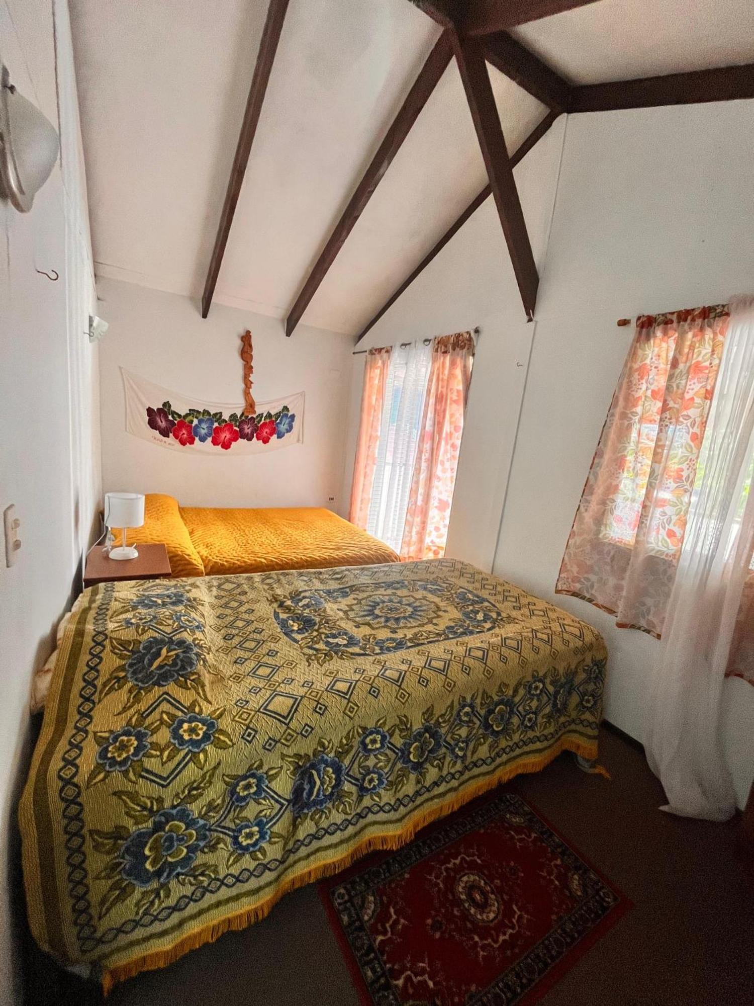 Pua Vaenga Hostel อังกาโรอา ภายนอก รูปภาพ
