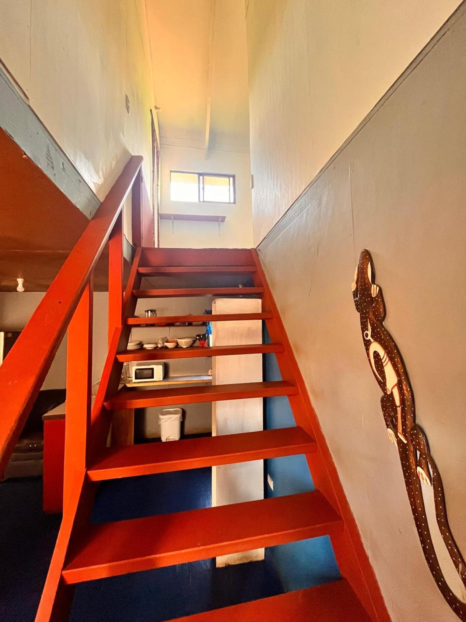 Pua Vaenga Hostel อังกาโรอา ภายนอก รูปภาพ