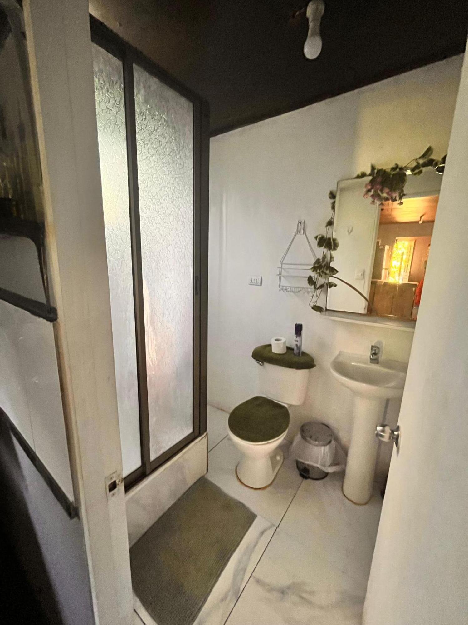 Pua Vaenga Hostel อังกาโรอา ภายนอก รูปภาพ
